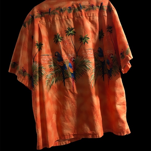 Men’s Hawaiian Aloha Short Sleeve Shirt Orange Parrots Vacation - Picture 2 of 5